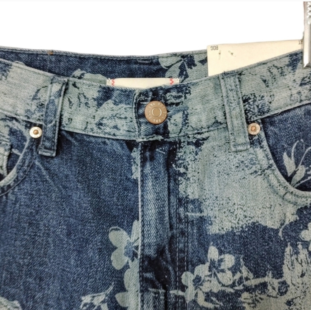 BDG A-Line High Waist Surfer Blue Floral Print Denim Shorts Women's Size 29 - Picture 8 of 12